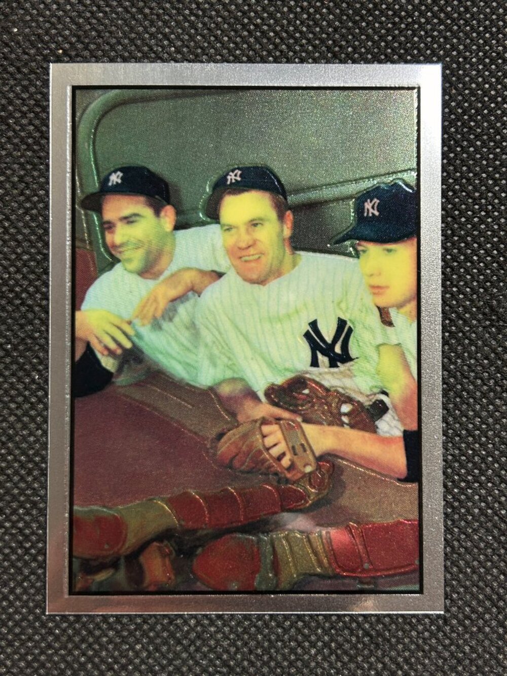1996 Topps Finest Chrome #44 MICKEY MANTLE YOGI BERRA HANK BAUER Yankees HOF